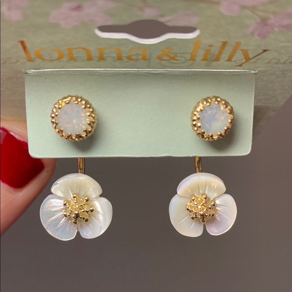 lonna & lilly Gold and White Floral Earrings - Picture 6 of 9